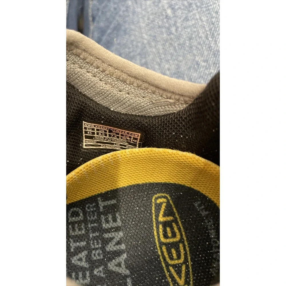 Keen Uneek SNK Sneaker Sandals Mens 8.5 Black Braided Cord Hiking Shoes